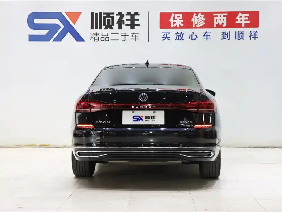 Volkswagen Passat — фото 5