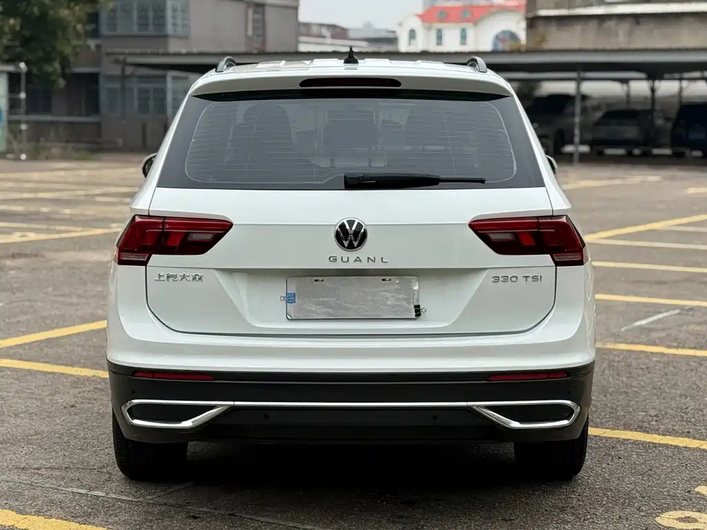 Volkswagen Tiguan L — фото 4