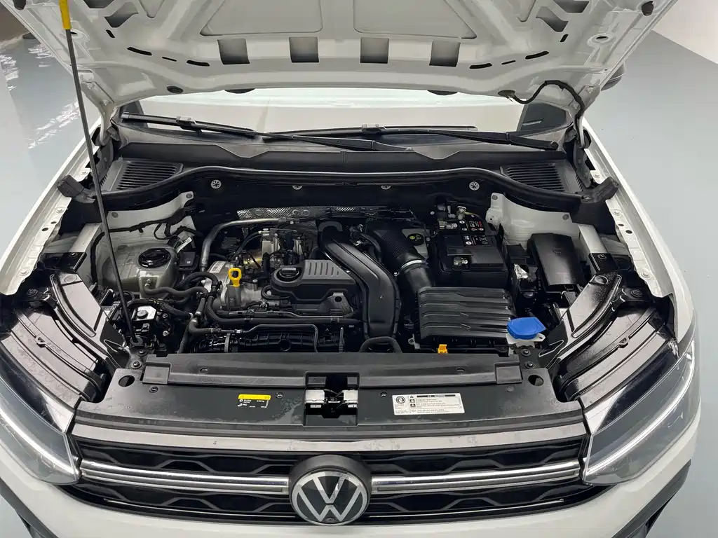 Volkswagen Tharu — фото 11