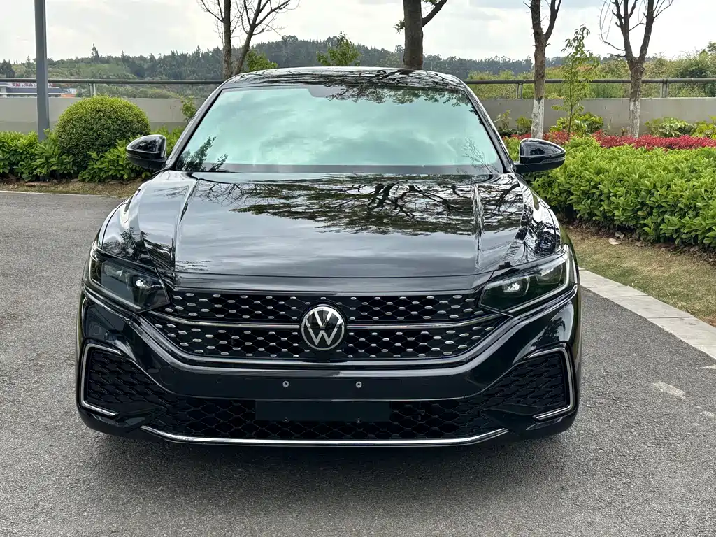 Volkswagen Passat — фото 2