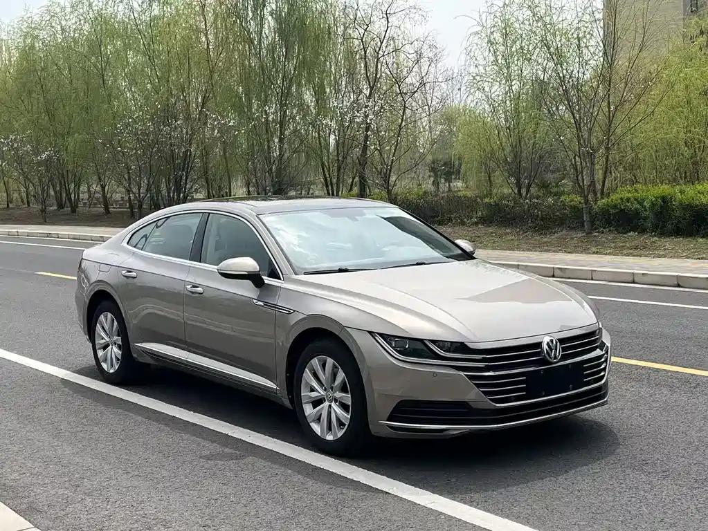Volkswagen CC — фото 2