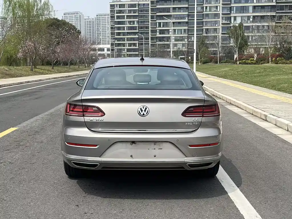 Volkswagen CC — фото 4