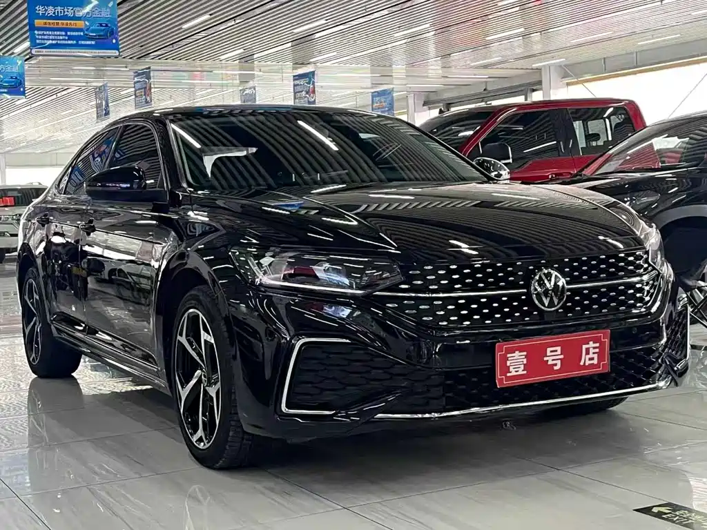 Volkswagen Passat — фото 3