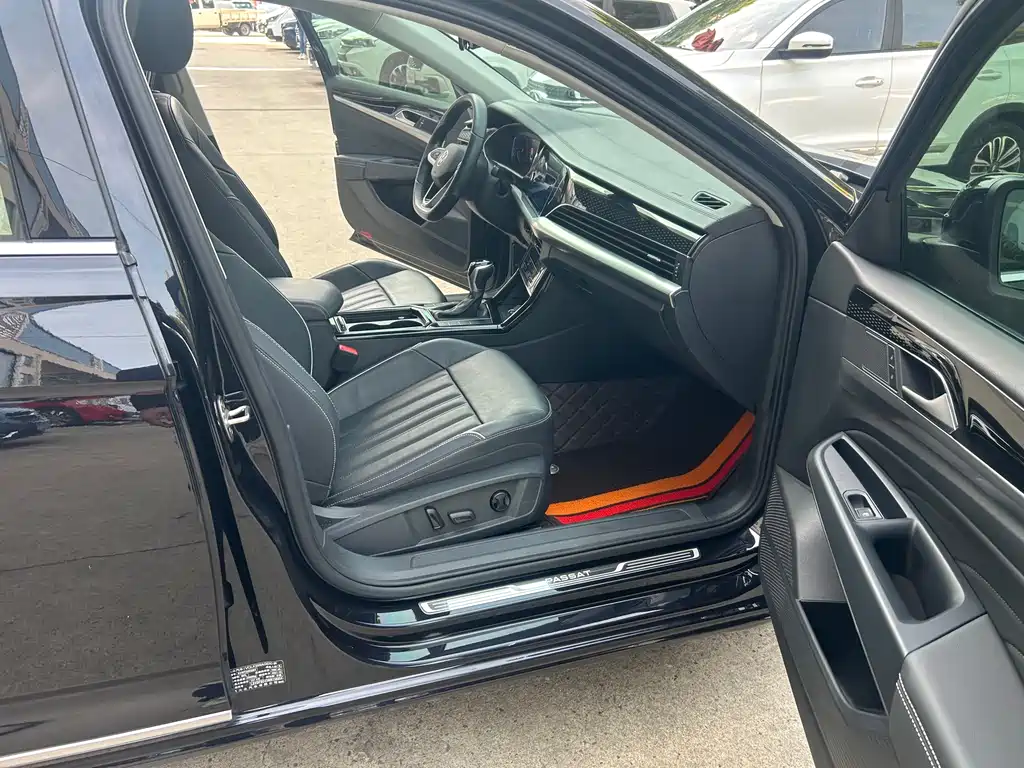 Volkswagen Passat — фото 5