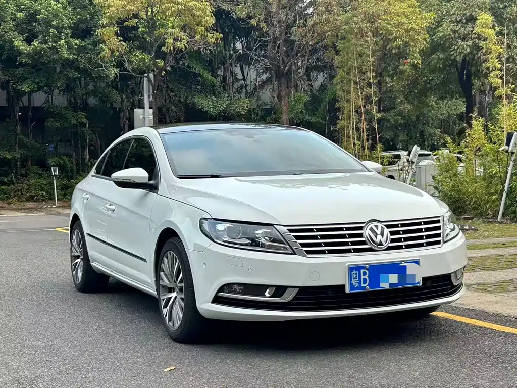 Volkswagen CC — фото 3