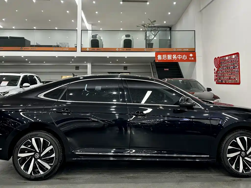 Volkswagen Passat — фото 5
