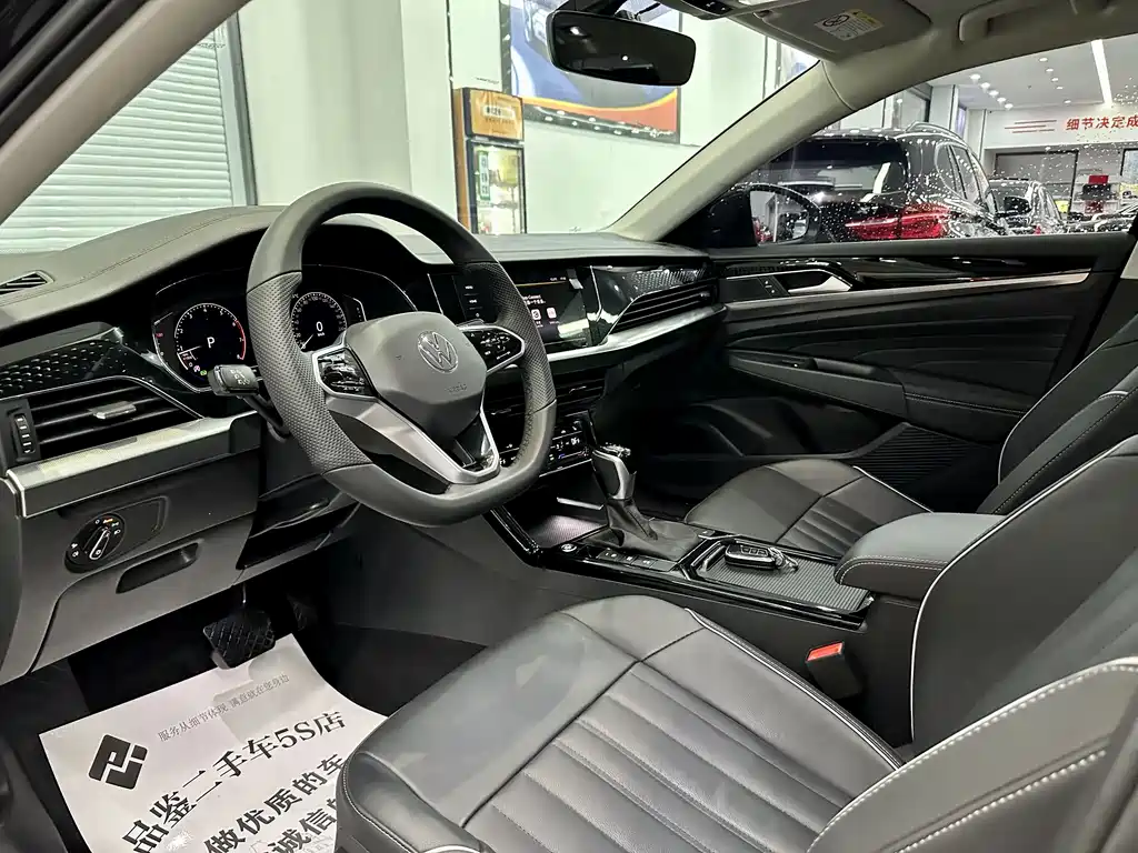 Volkswagen Passat — фото 8