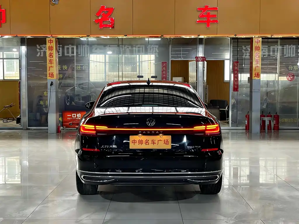 Volkswagen Passat — фото 5