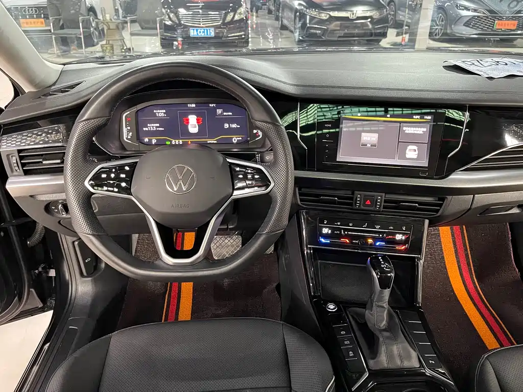 Volkswagen Passat — фото 8