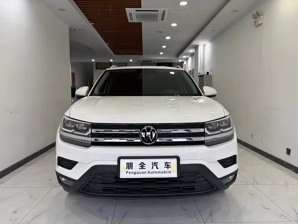 Volkswagen Tharu — фото 2