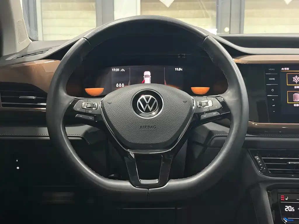 Volkswagen Tharu — фото 7