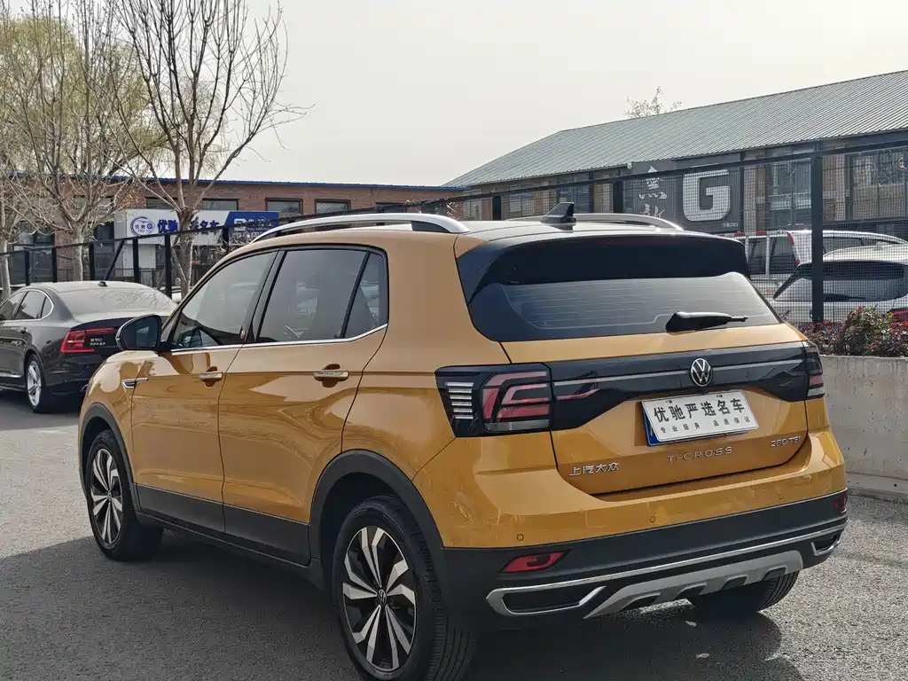 Volkswagen T-Cross — фото 8