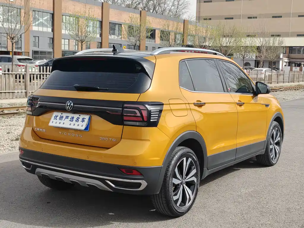 Volkswagen T-Cross — фото 9