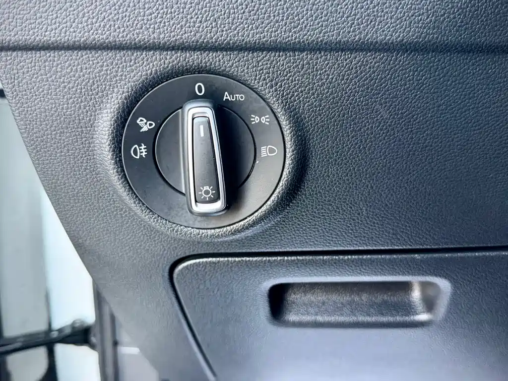 Volkswagen Tiguan L — фото 24