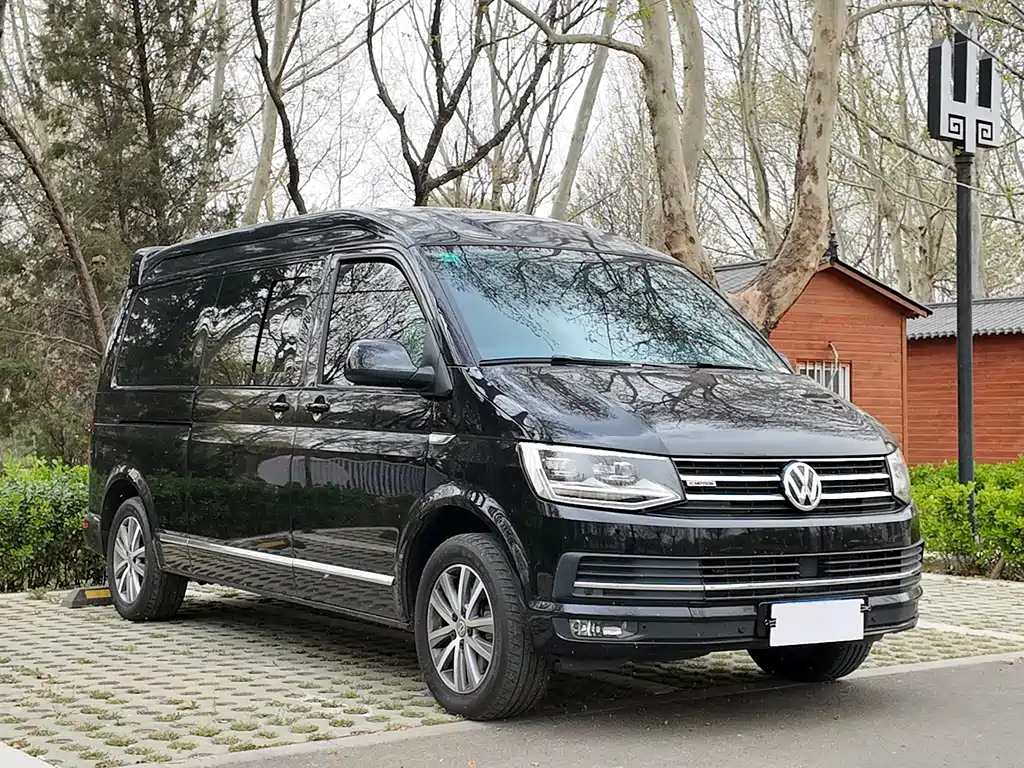 Volkswagen Caravelle — фото 2