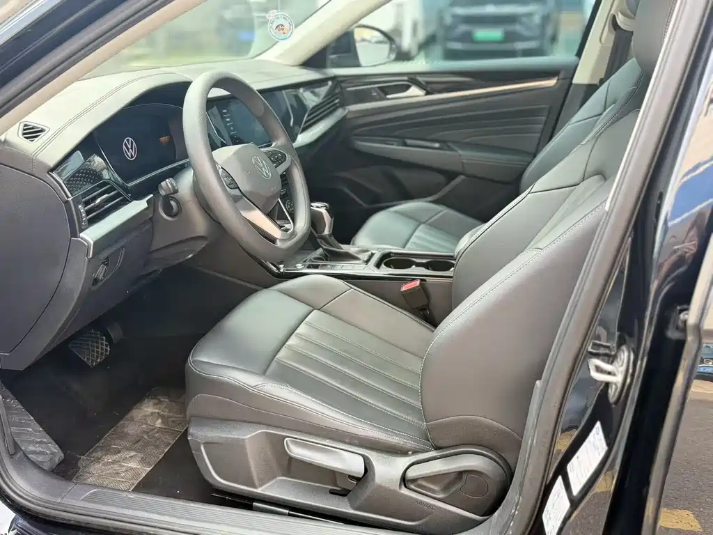 Volkswagen Passat — фото 4