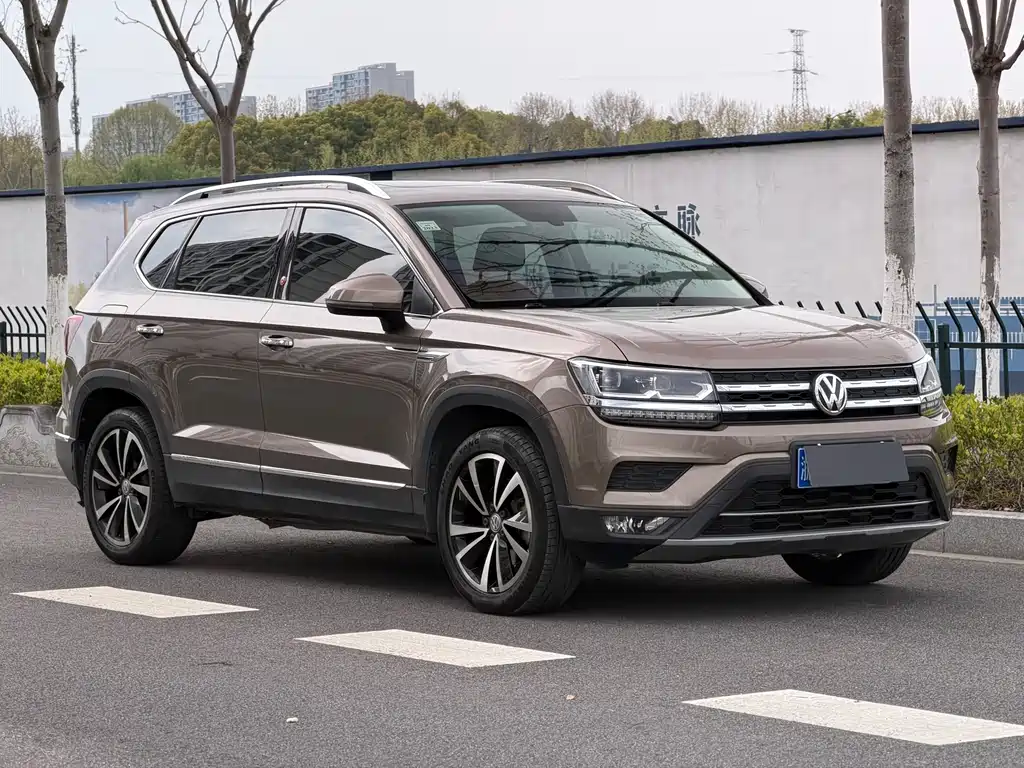 Volkswagen Tharu — фото 3