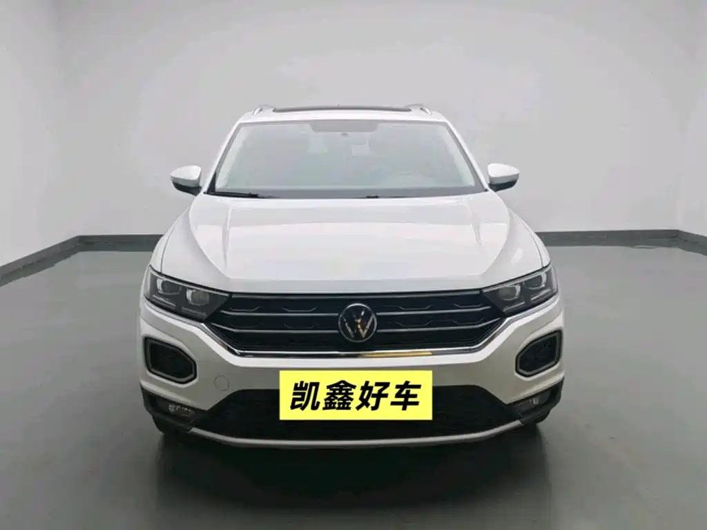 Volkswagen T-Roc — фото 2