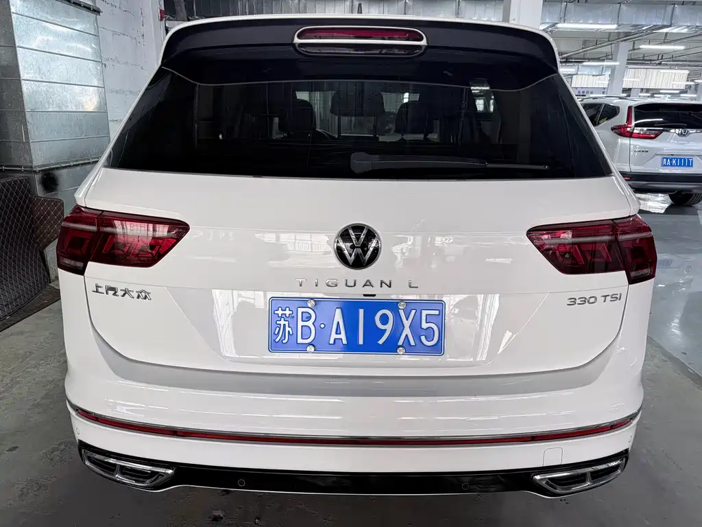 Volkswagen Tiguan L — фото 18