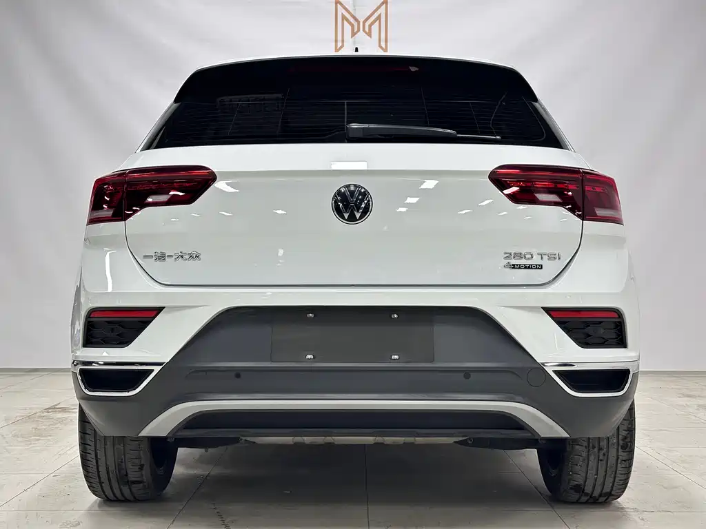 Volkswagen T-Roc — фото 5