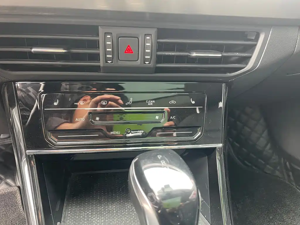 Volkswagen Passat — фото 9