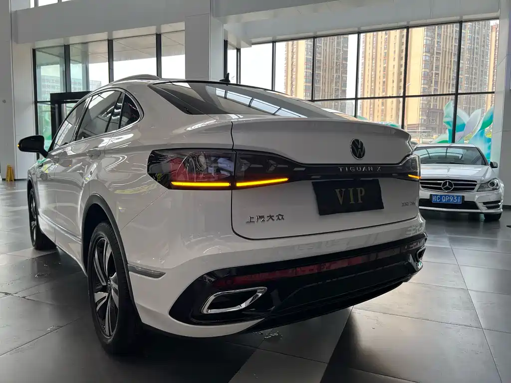 Volkswagen Tiguan X — фото 17