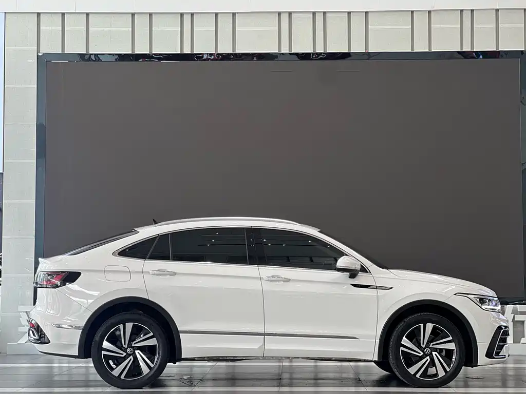 Volkswagen Tiguan X — фото 20