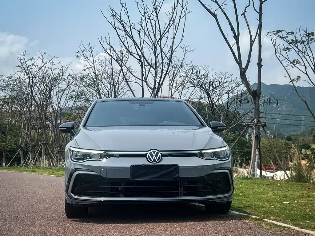 Volkswagen Golf — фото 2