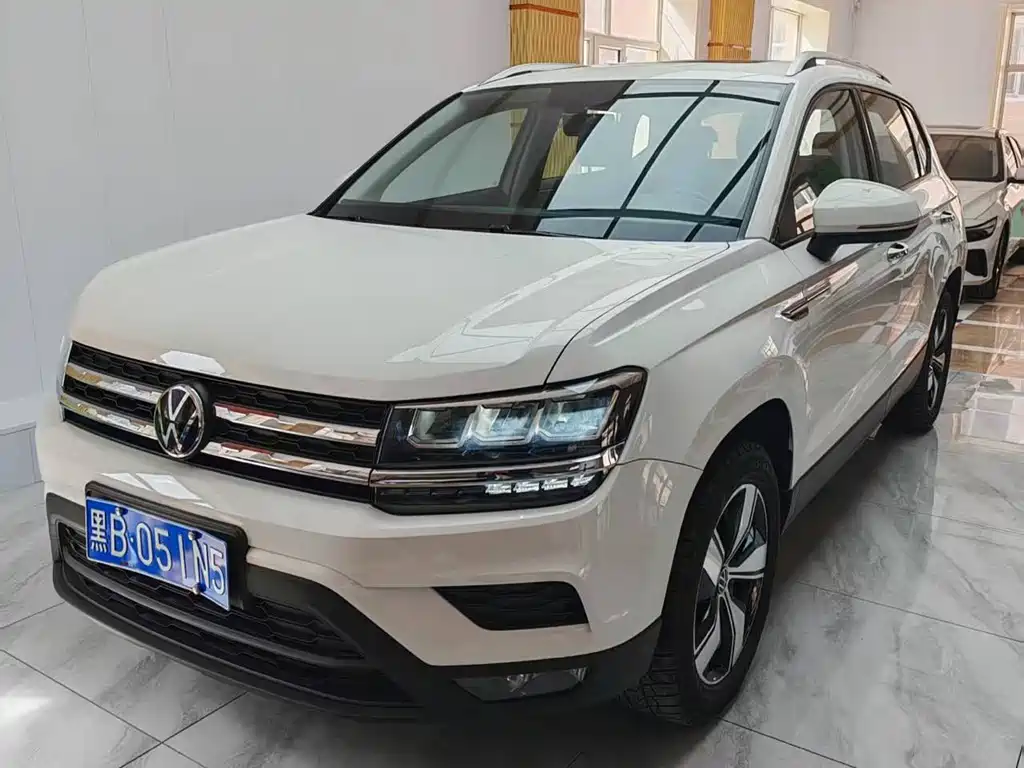 Volkswagen Tharu — фото 2