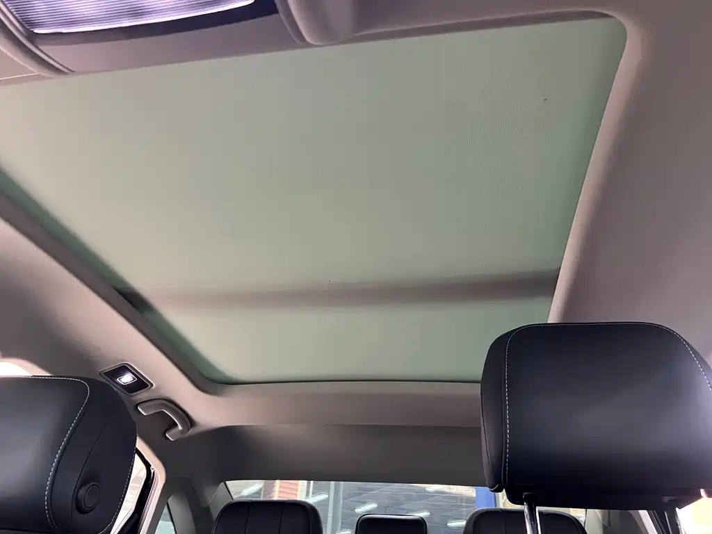 Volkswagen Passat — фото 8