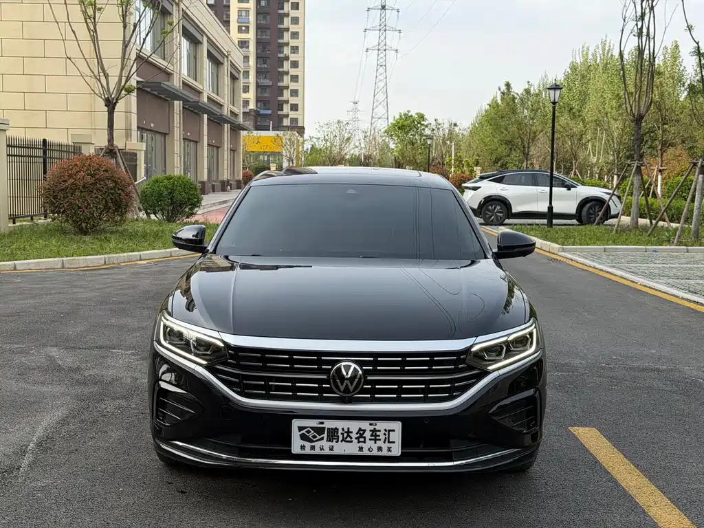 Volkswagen Passat — фото 2