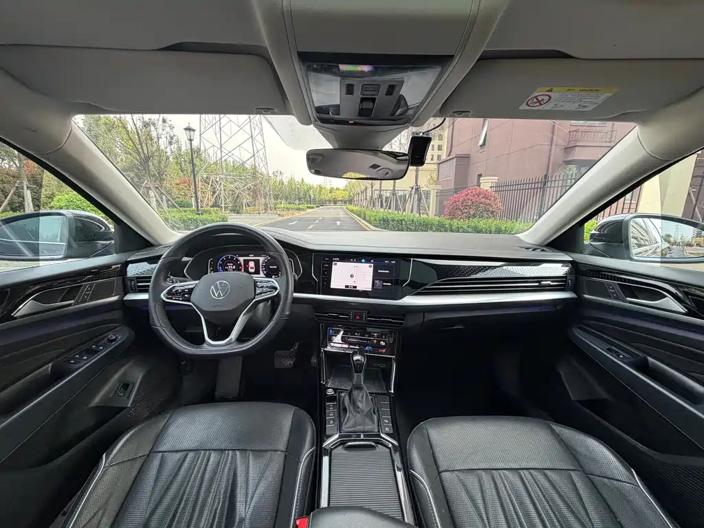 Volkswagen Passat — фото 5