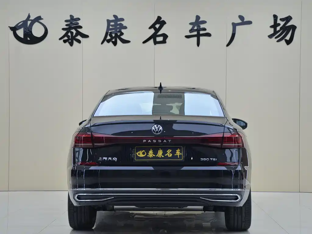 Volkswagen Passat — фото 3