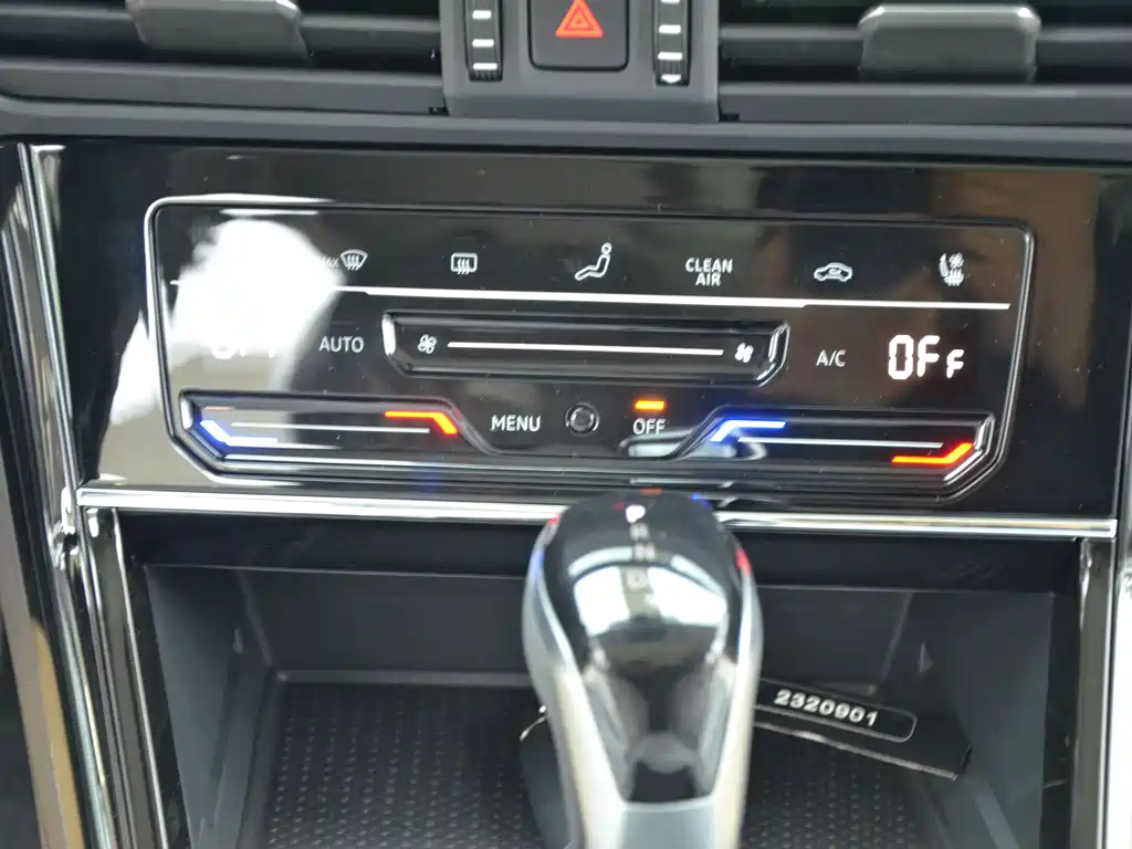 Volkswagen Passat — фото 8