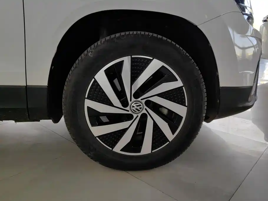 Volkswagen Tharu New Energy — фото 6