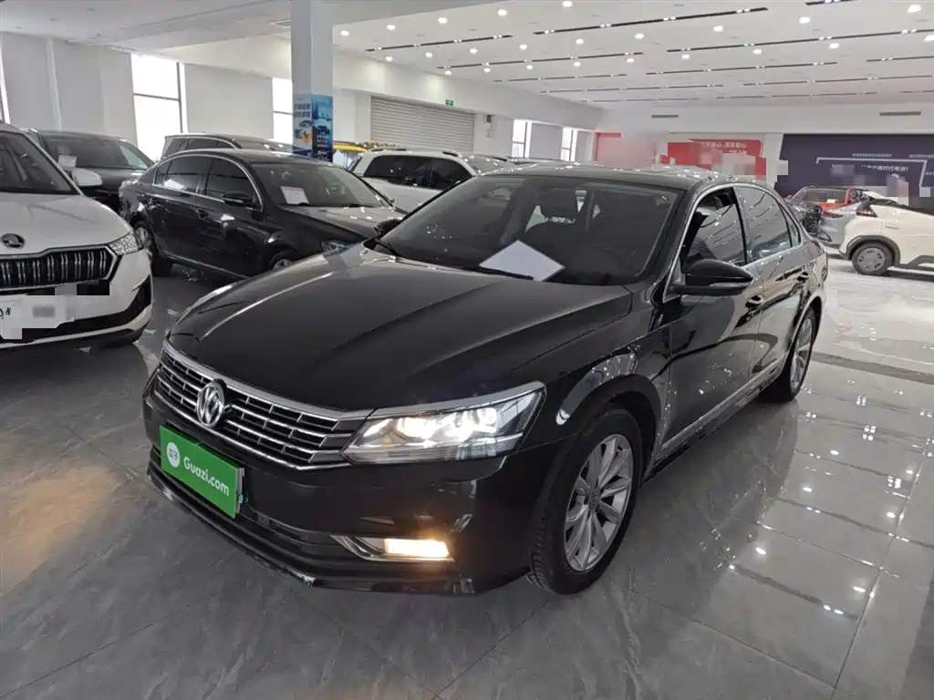 Volkswagen Passat — фото 2