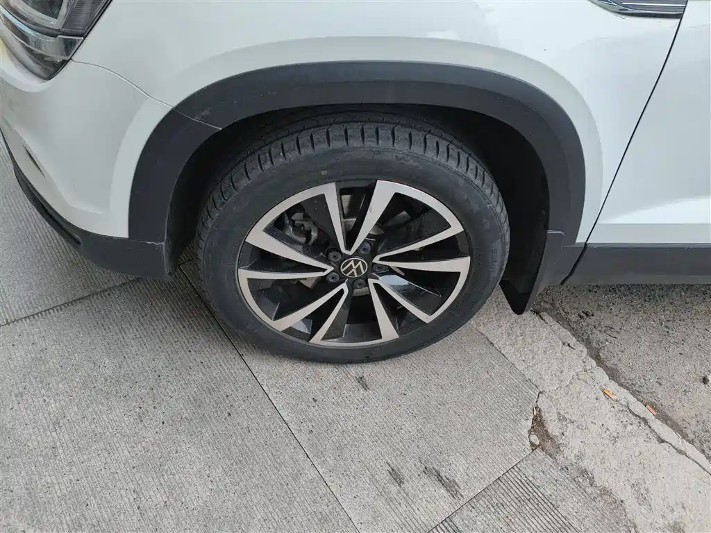 Volkswagen Tharu — фото 23