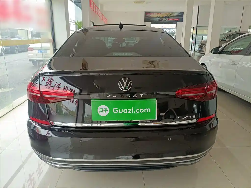 Volkswagen Passat — фото 4