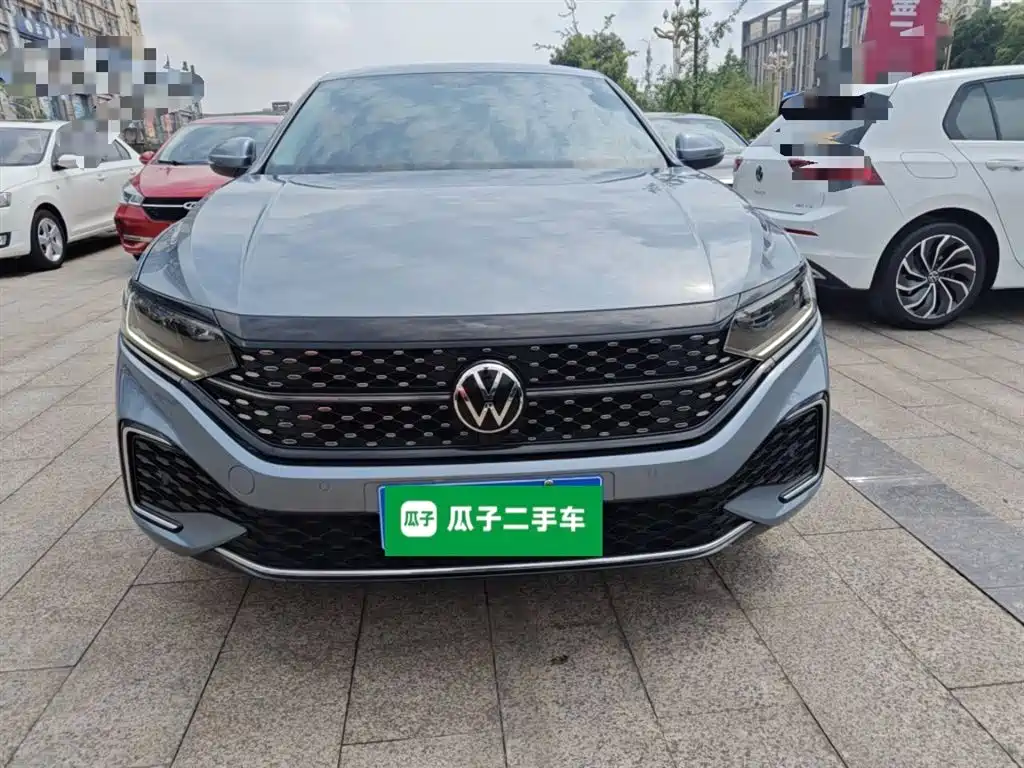 Volkswagen Passat — фото 3