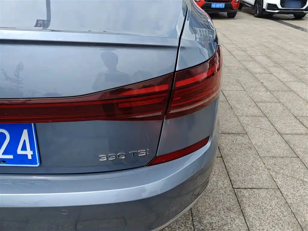 Volkswagen Passat — фото 8