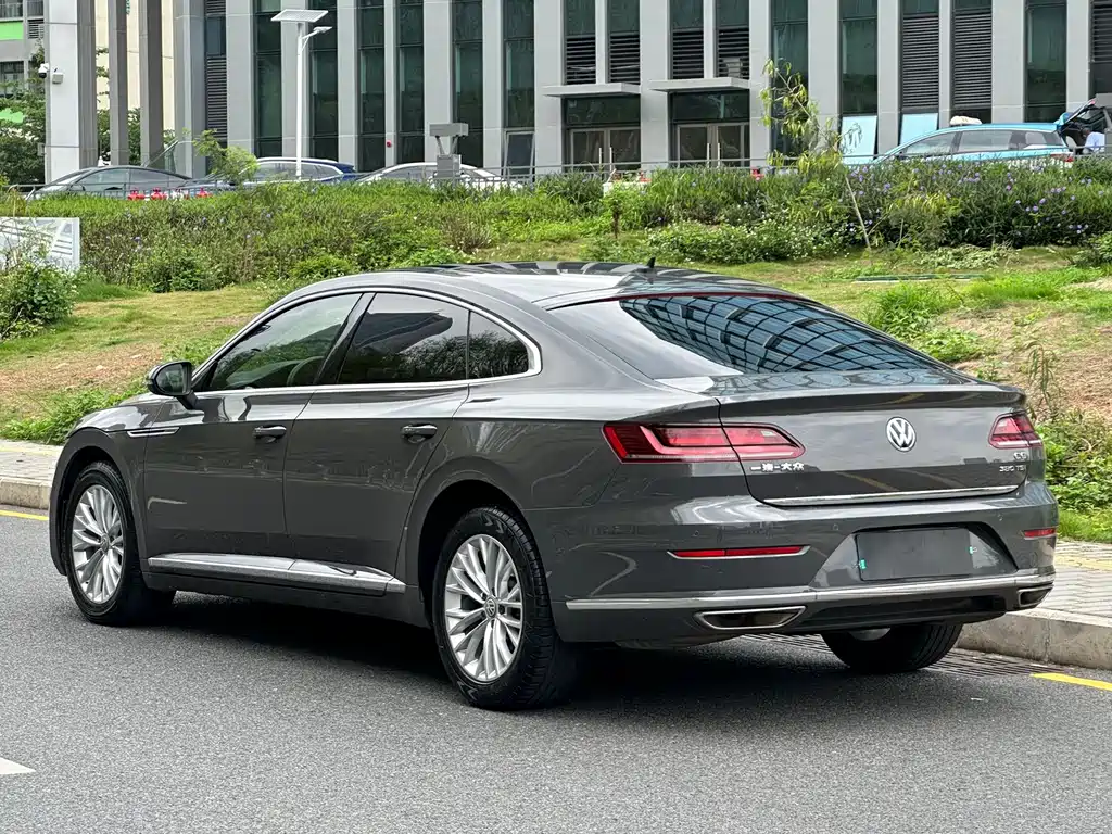 Volkswagen CC — фото 4