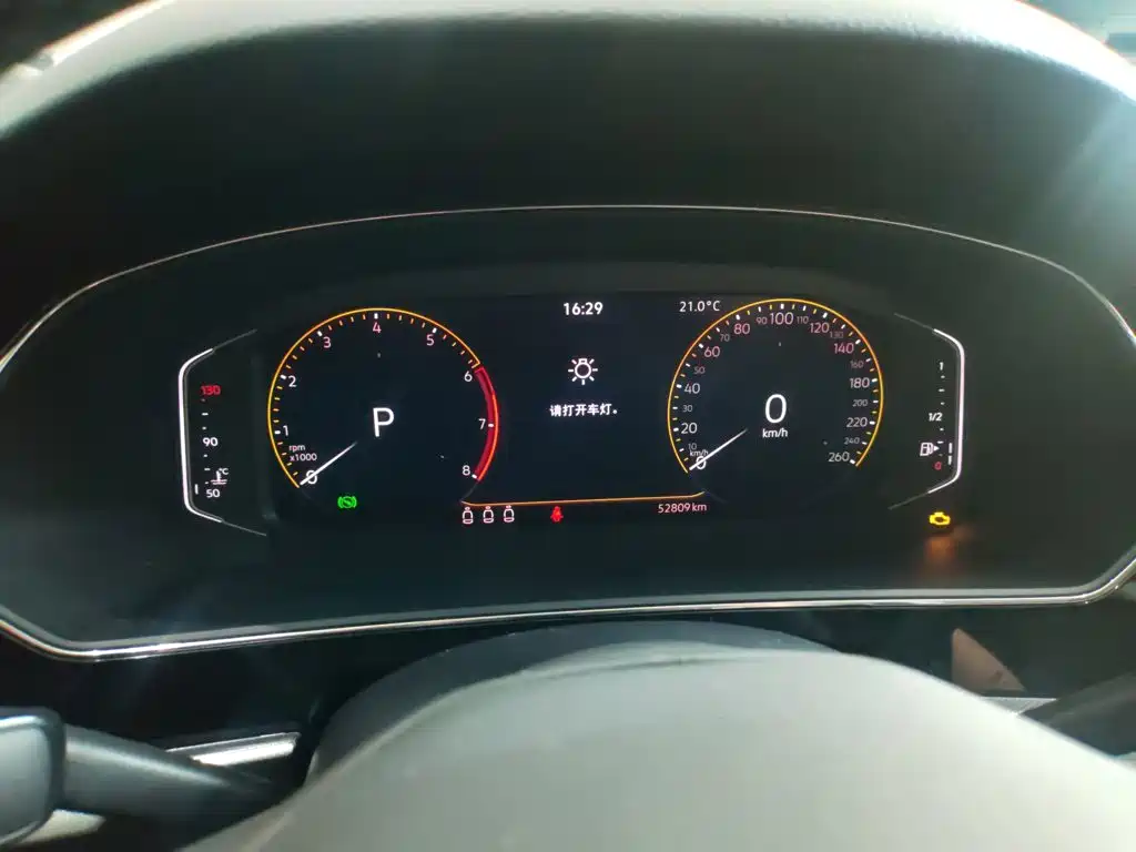 Volkswagen Passat — фото 11