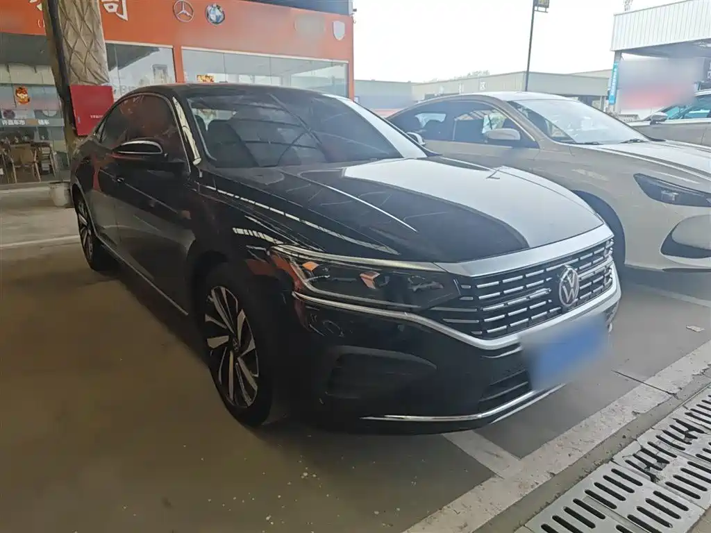 Volkswagen Passat — фото 4