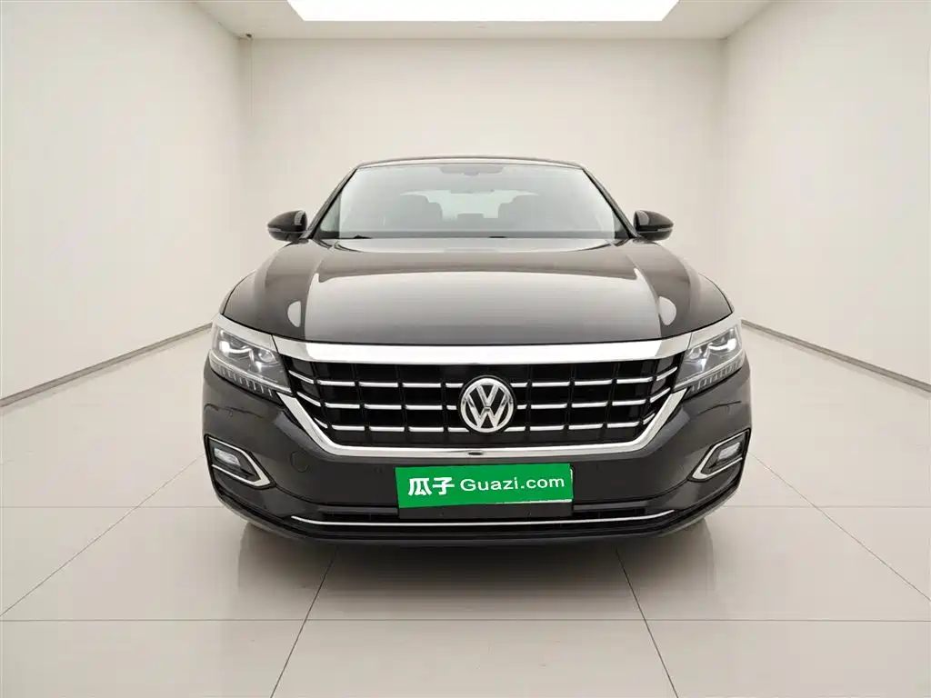 Volkswagen Passat — фото 3