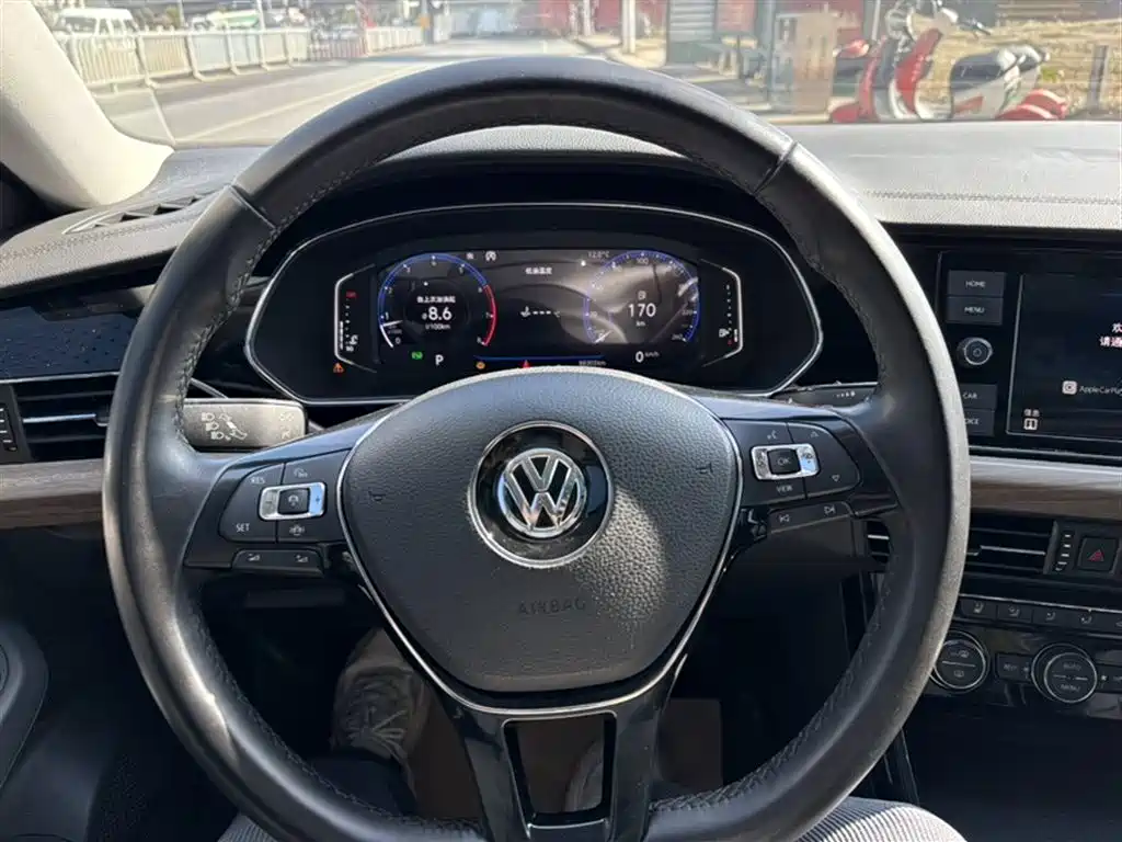Volkswagen Passat — фото 3