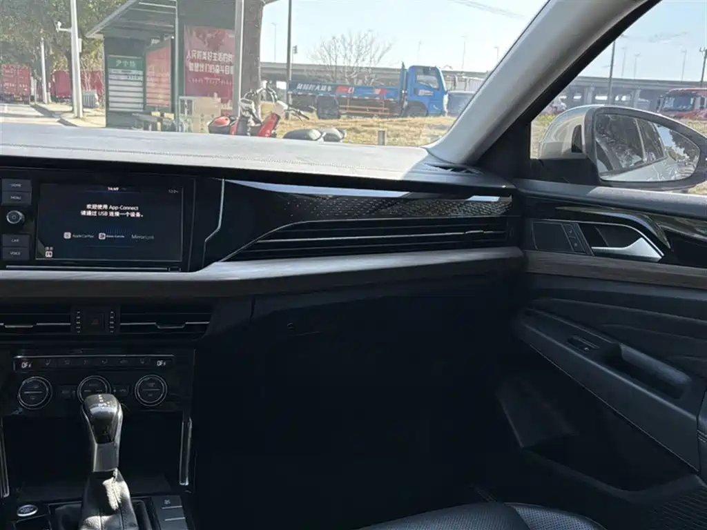 Volkswagen Passat — фото 5