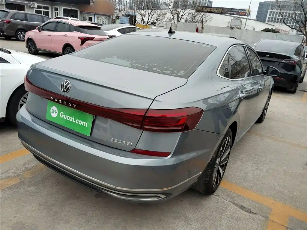 Volkswagen Passat — фото 5
