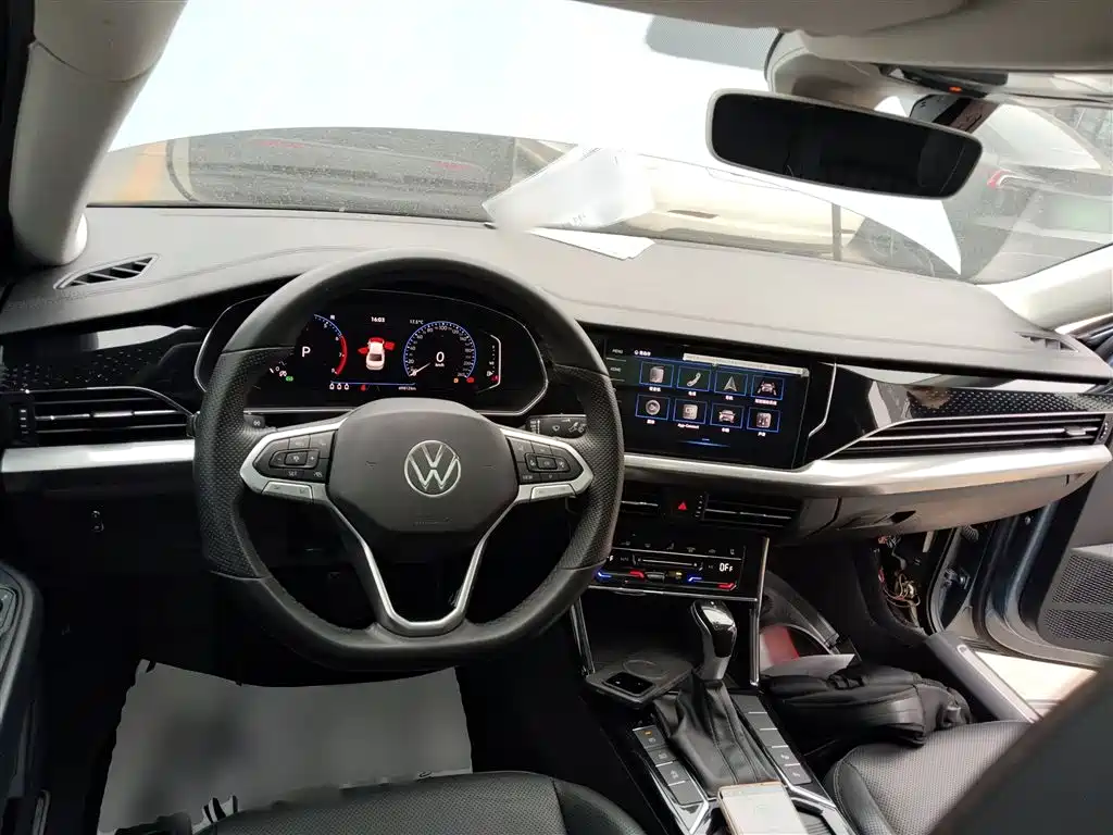 Volkswagen Passat — фото 6