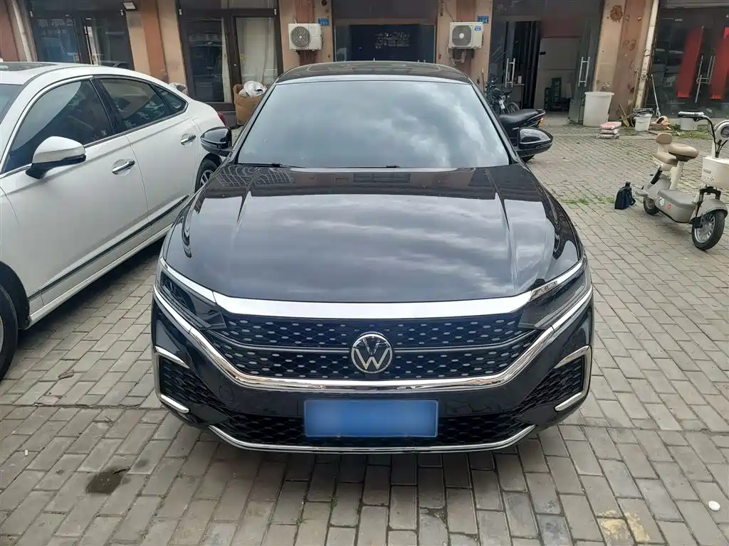 Volkswagen Passat — фото 3