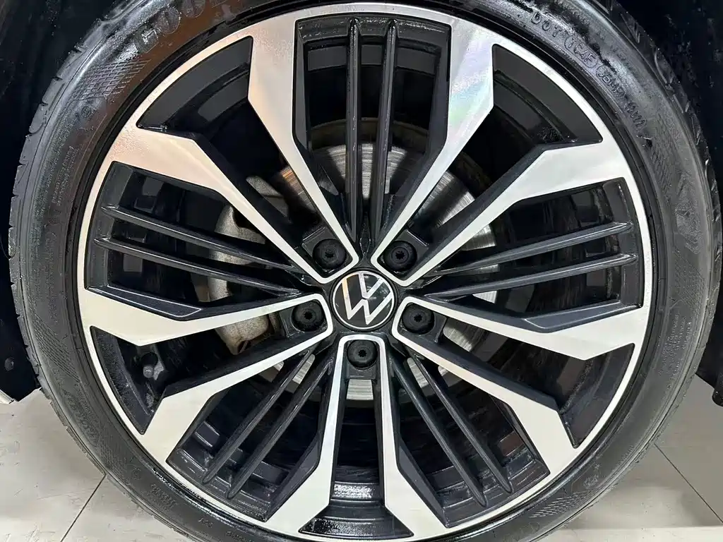 Volkswagen Lamando — фото 13